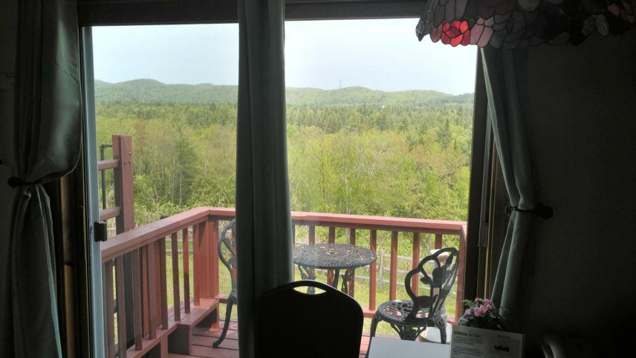 Midway Lodging Cornish Экстерьер фото